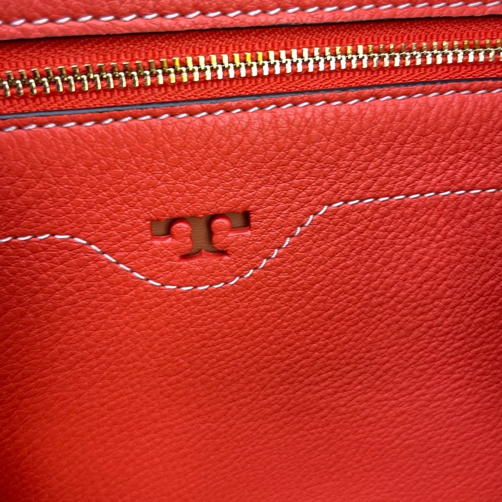 Tory Burch Pebbled Leather Hobo Bag - Picture 9 of 16